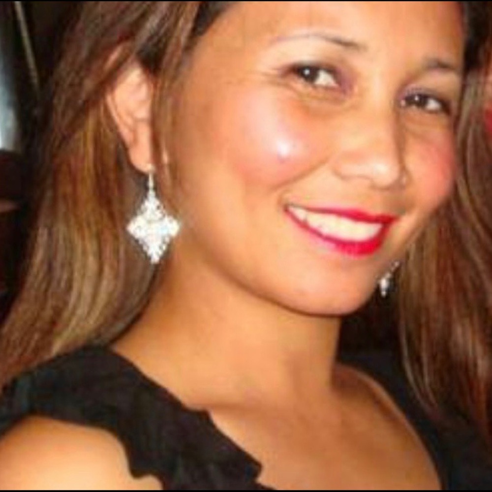 Meet your Posher, Lorna